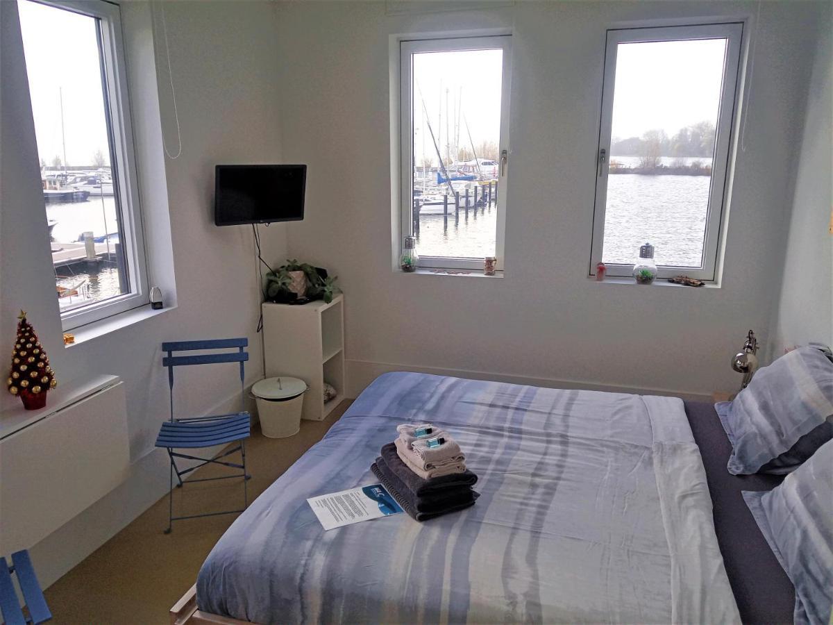 Kaap Hoorn Club Bed En Breakfast Esterno foto