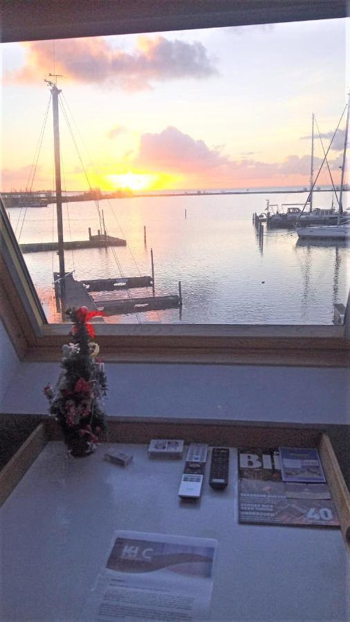 Kaap Hoorn Club Bed En Breakfast Esterno foto